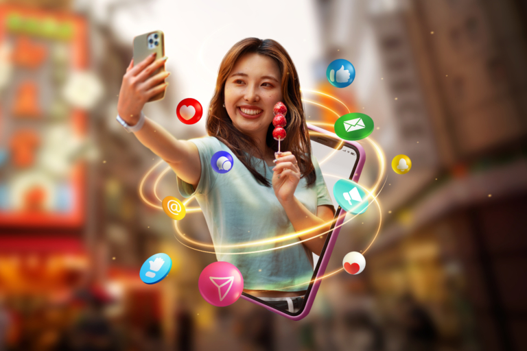 Medium Shot Woman Influencer Marketing